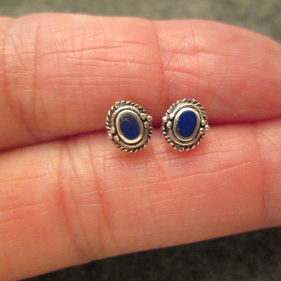 Small 925 Solid Sterling LAPIS Stud Earrings>Lapis Earrings,925 Lapis Earrings - Picture 3 of 5